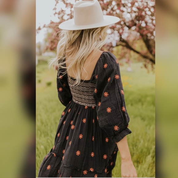 Free People - Dahlia Embroidered Maxi Dress - Picture 3 of 10